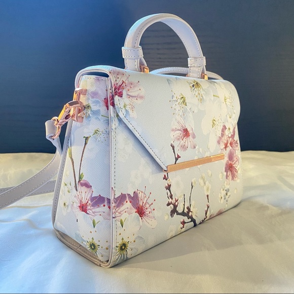 Ted Baker London Cherry Blossom Satchel 🌸 Barely used! 🌸 - Picture 1 of 7